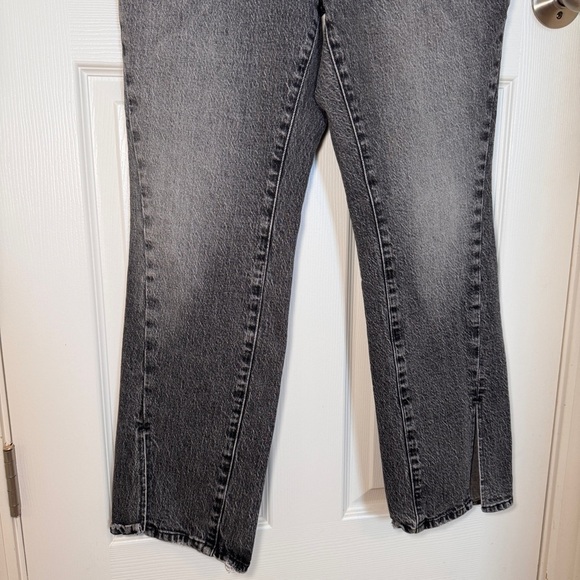 Good American High Rise Straight Leg Jeans - Picture 5 of 14
